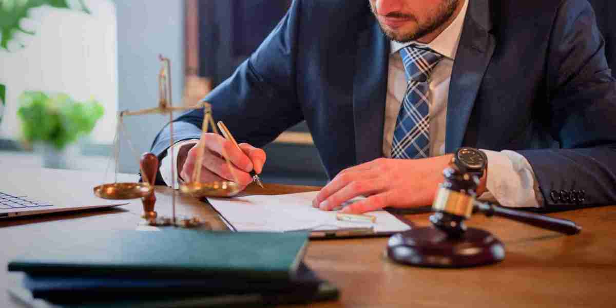 Hoe kun je online profiteren van Advocaat Huurrecht Amsterdam?