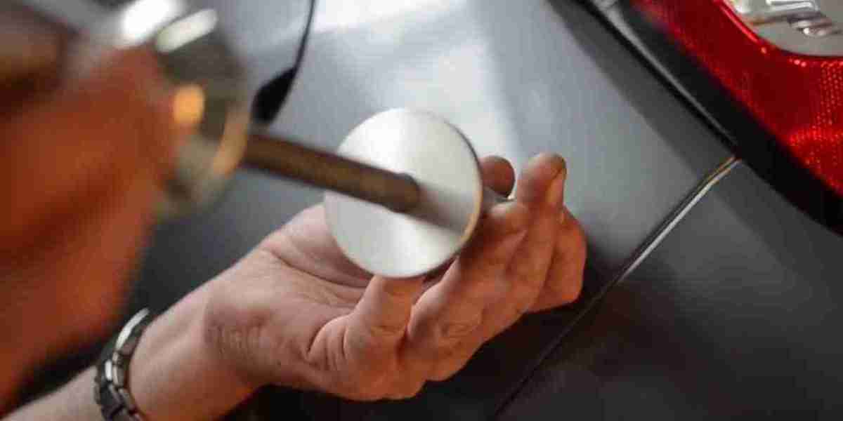 Overweegt u om Auto Uitdeuken Zonder Spuiten effectief te gebruiken?