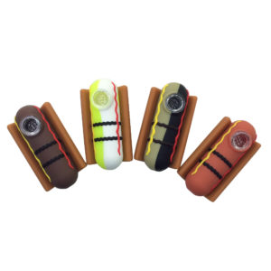 silicone-4-inch-hotdog-in-a-bun-hand-pipe