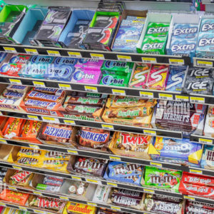 FOOD & SNACKS