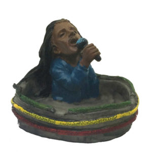 resin-ashtray-smash-002