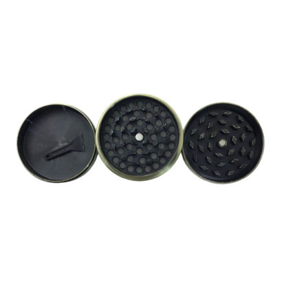 52mm-engraved-leaf-top-3-part-grinder