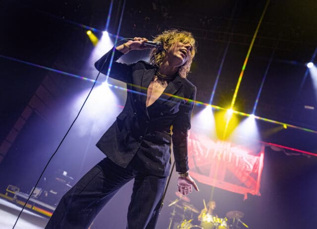 Struts80