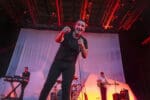 FutureIslands80