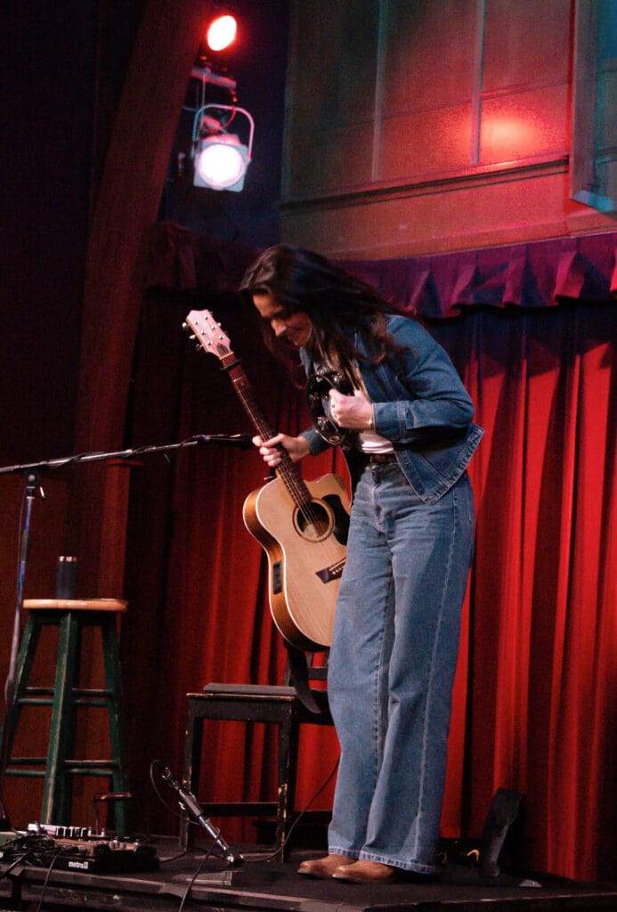 Steph Strings, Vancouver BC, 11-21-25