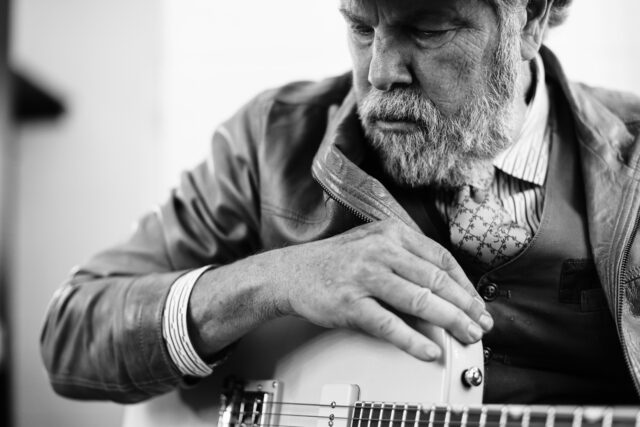 Robert Earl Keen