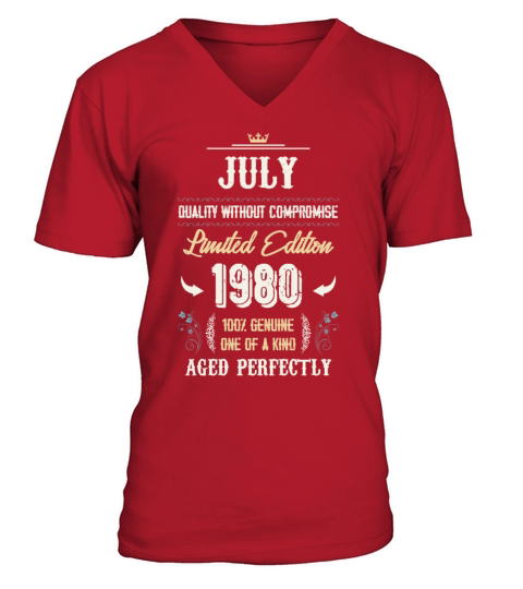 July 1980 Vintage Birthday Present V-Neck T-shirt