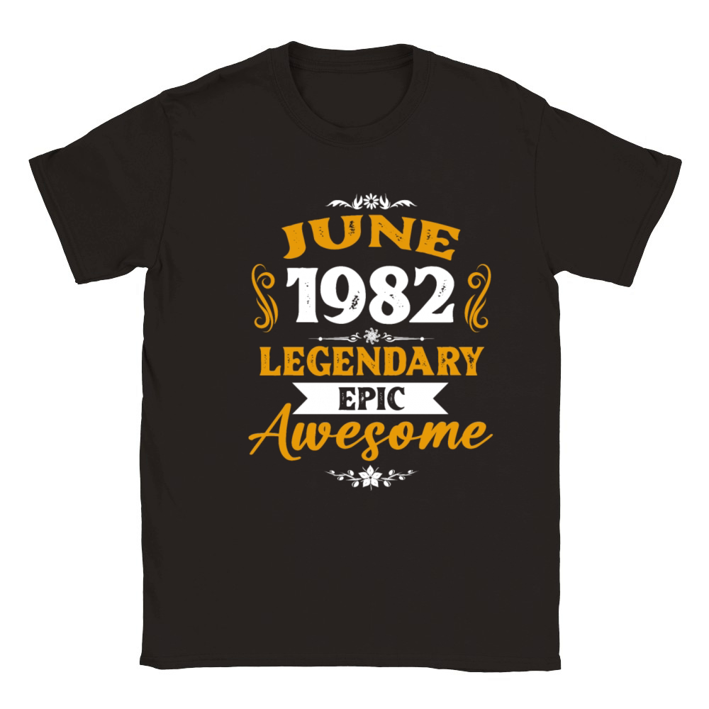 June 1982 Legendary Birthday Present Classic Kids Crewneck T-shirt