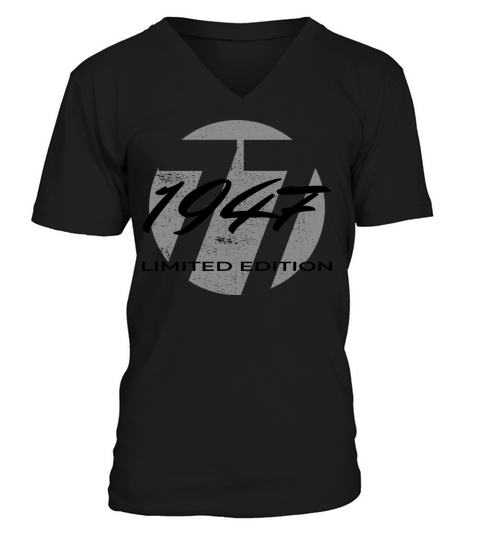 77th birthday men women 77 years 1947 vintage V-Neck T-shirt