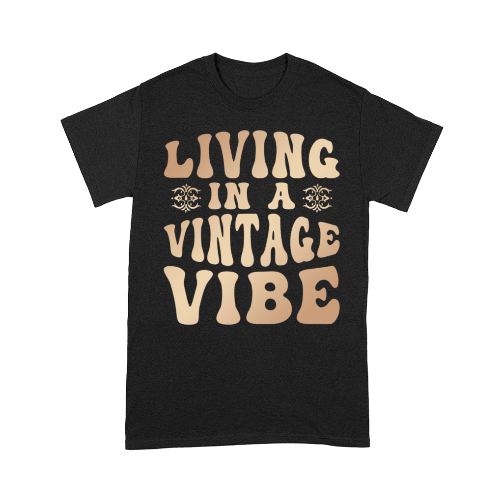 Living in a Vintage Vibe Antique Collector Comfort T-shirt