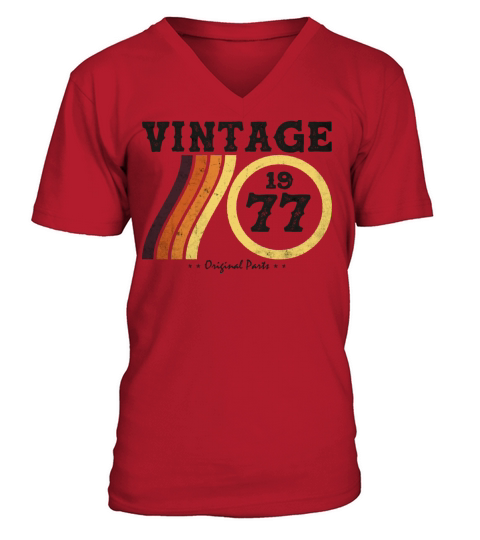 Limited Edition Retro Classic 47 Years Old V-Neck T-shirt