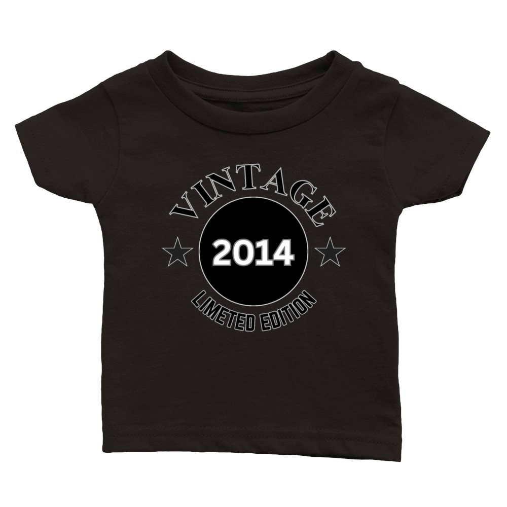 10 Year Old Vintage 2014 Limited Edition Classic Baby Crewneck T-shirt