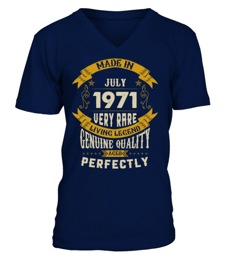 July 1971 Vintage Birthday Present V-Neck T-shirt