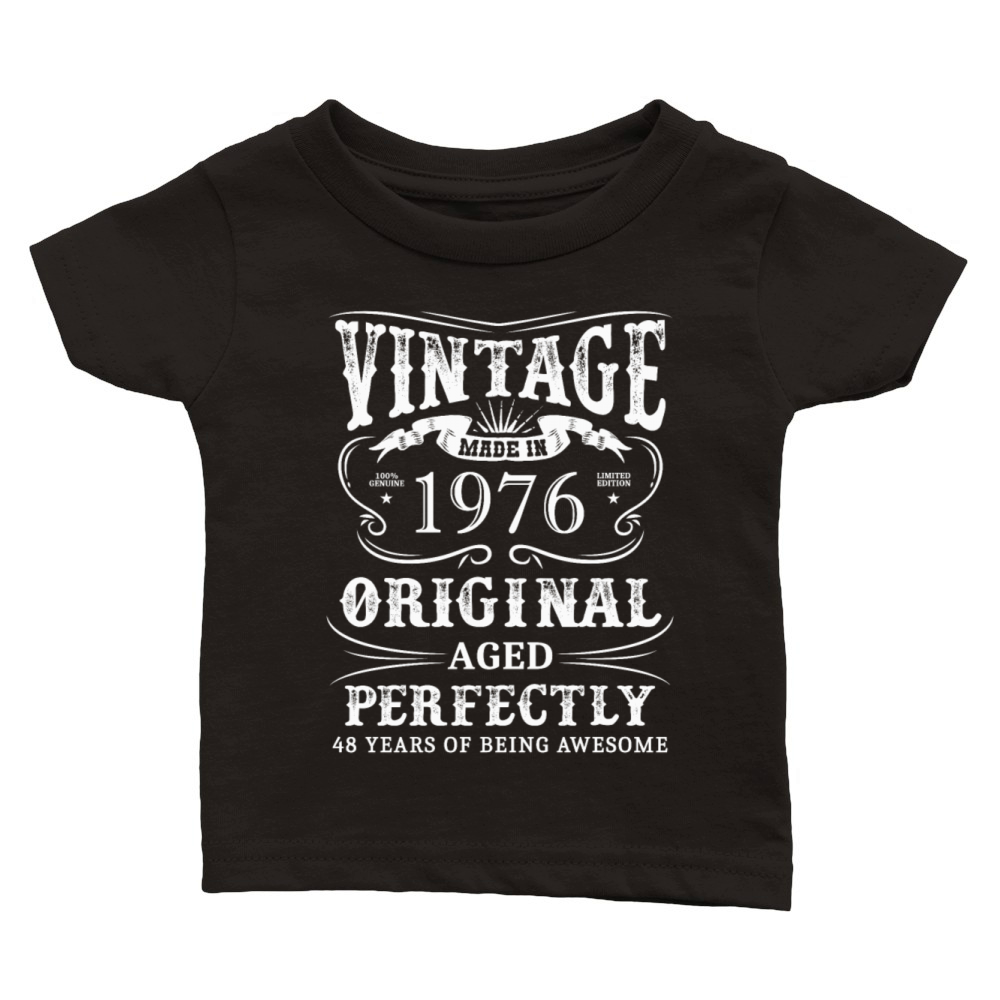 Vintage Made In 1976 48 Years Of Being Awesome Classic Baby Crewneck T-shirt