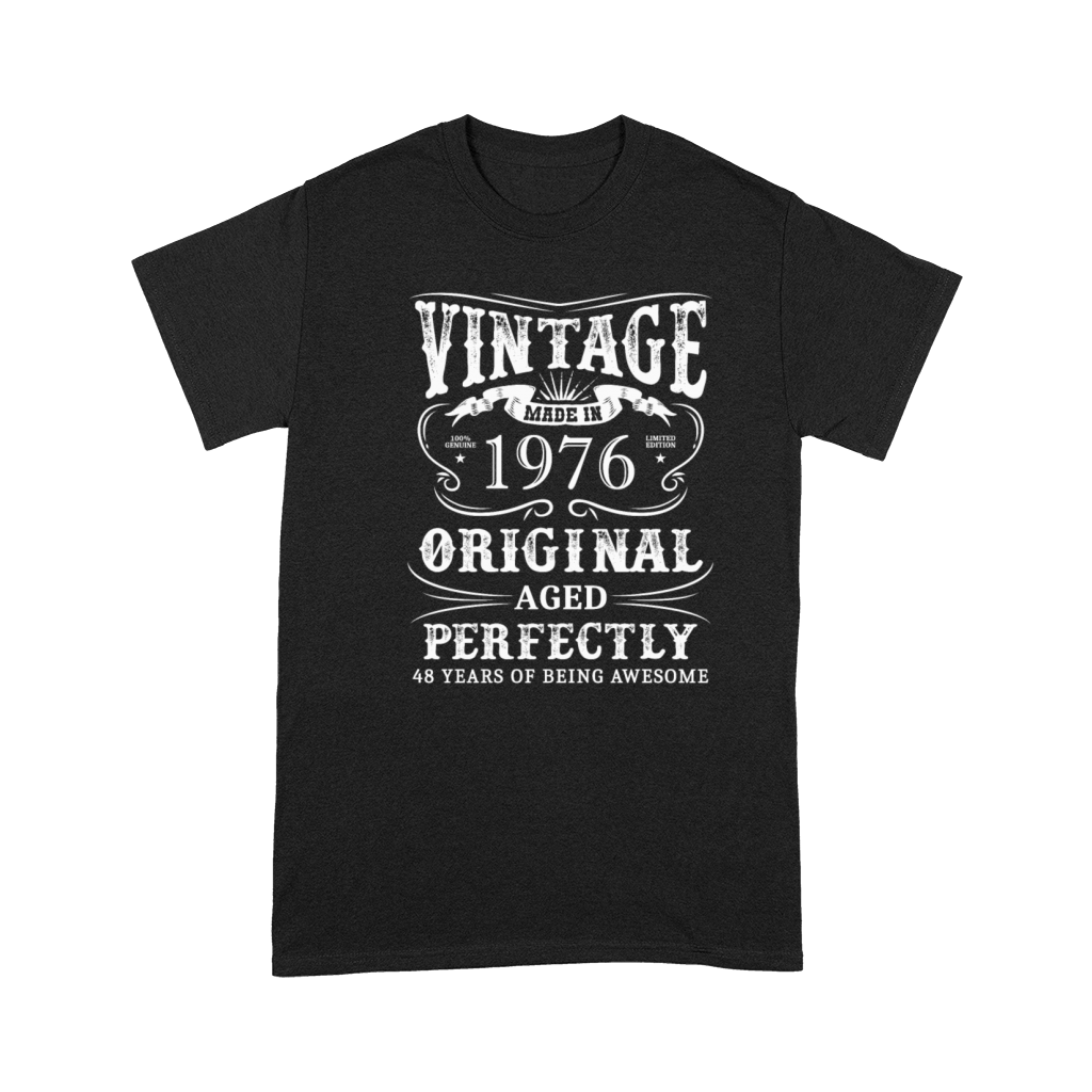 Vintage Made In 1976 48 Years Of Being Awesome Premium T-shirt