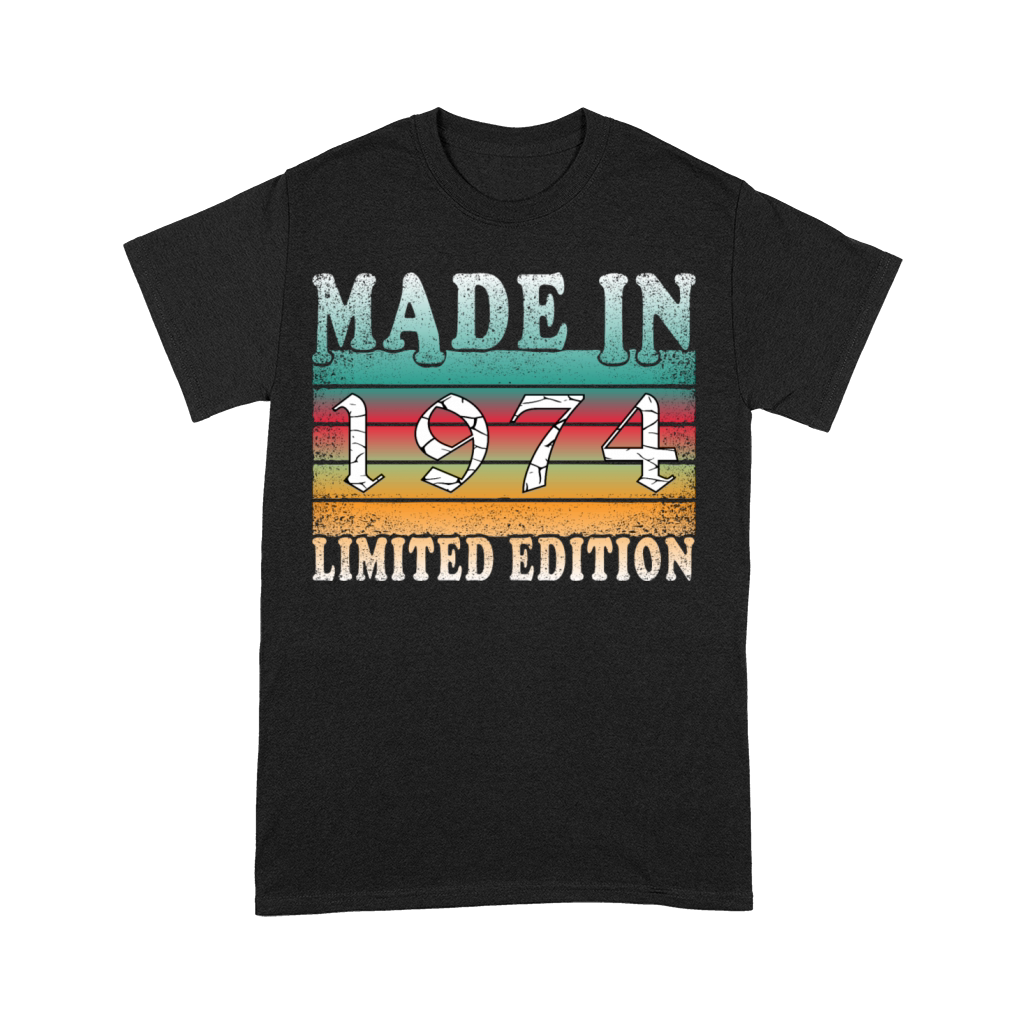 Year 1974 born Vintage Birthday Gift Premium T-shirt