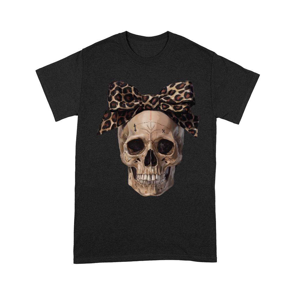 Leopard Bow Skull Art - Edgy Vintage Design Comfort T-shirt