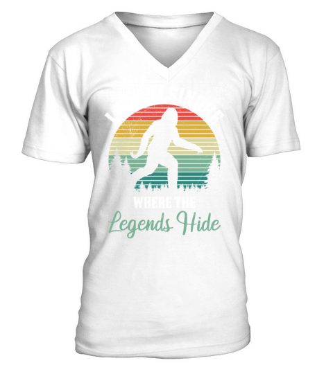 LAKE ELSINORE California WHERE THE LEGENDS HIDE V-Neck T-shirt