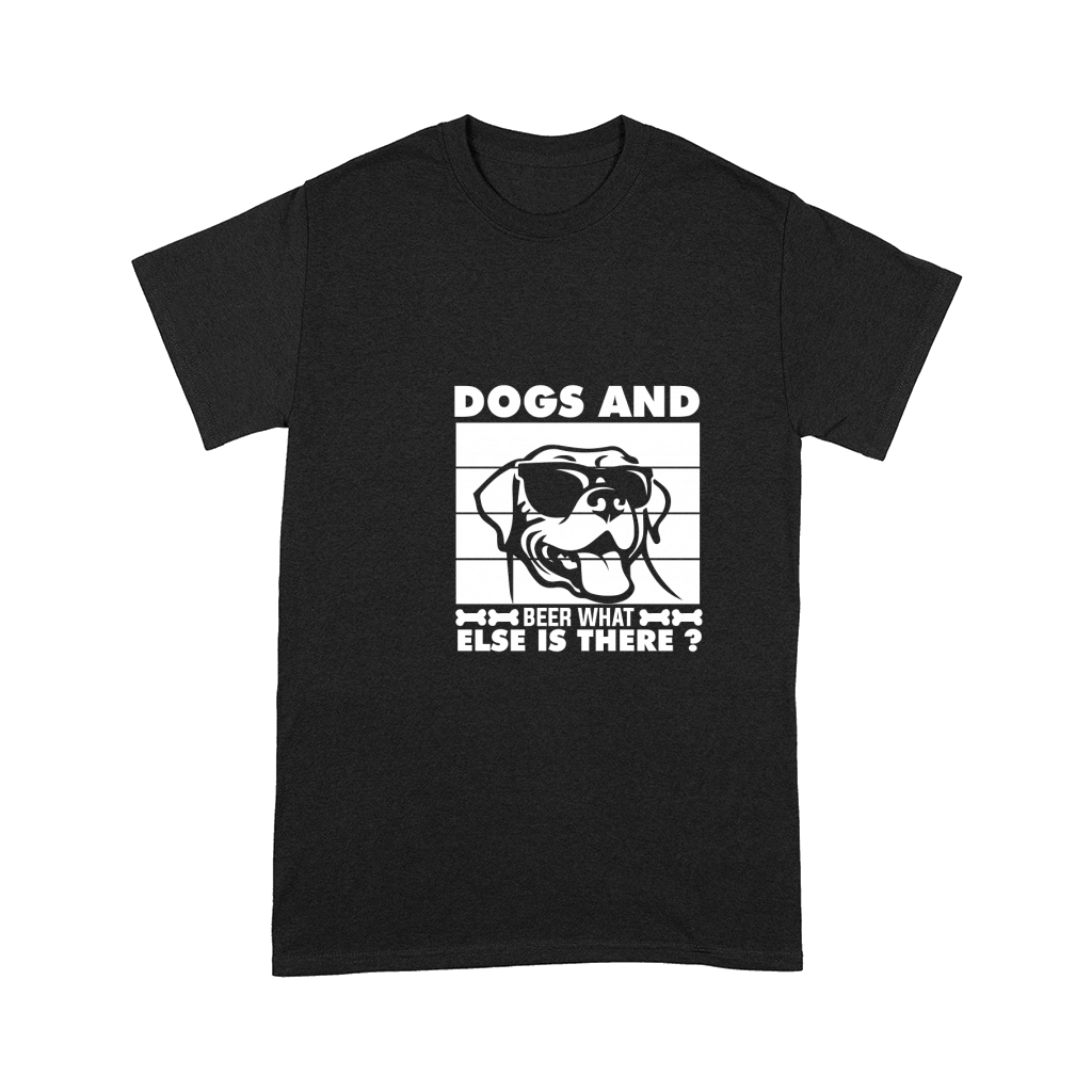 Dogs and beer what else is there 04 Comfort T-shirt