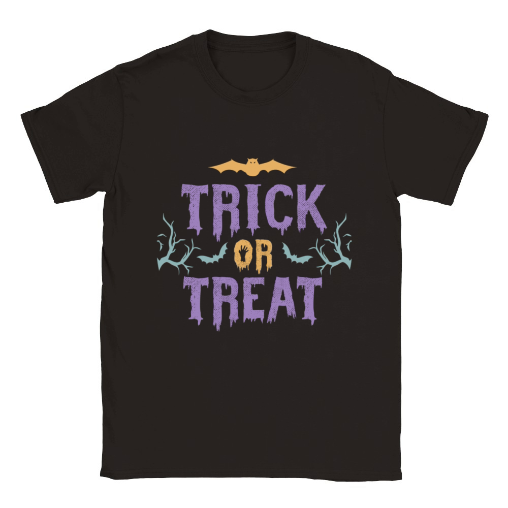 HALLOWEEN TRICK OR TREAT Classic Kids Crewneck T-shirt