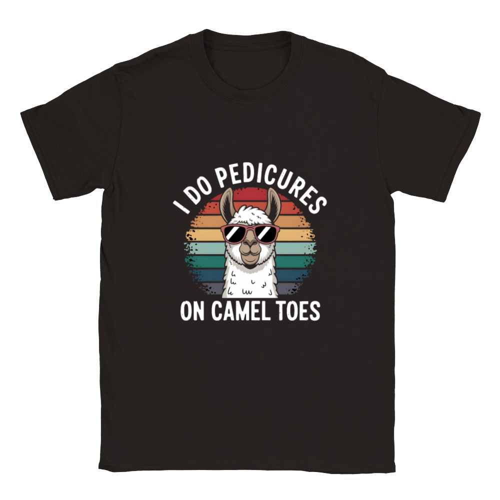 i do pedicures on camel toes Classic Kids Crewneck T-shirt