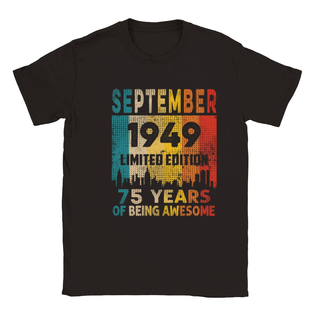 Born in SEPTEMBER 1949 Vintage 75th Birthday Gift Classic Kids Crewneck T-shirt