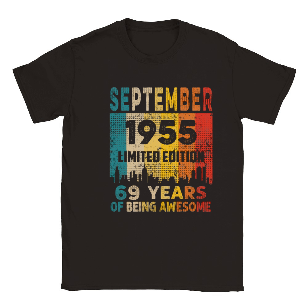 Born in SEPTEMBER 1955 Vintage 69th Birthday Gift Classic Kids Crewneck T-shirt