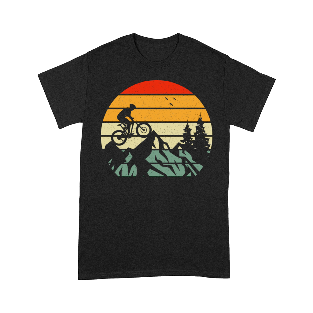 Vintage mountain bike sunset ride Comfort T-shirt