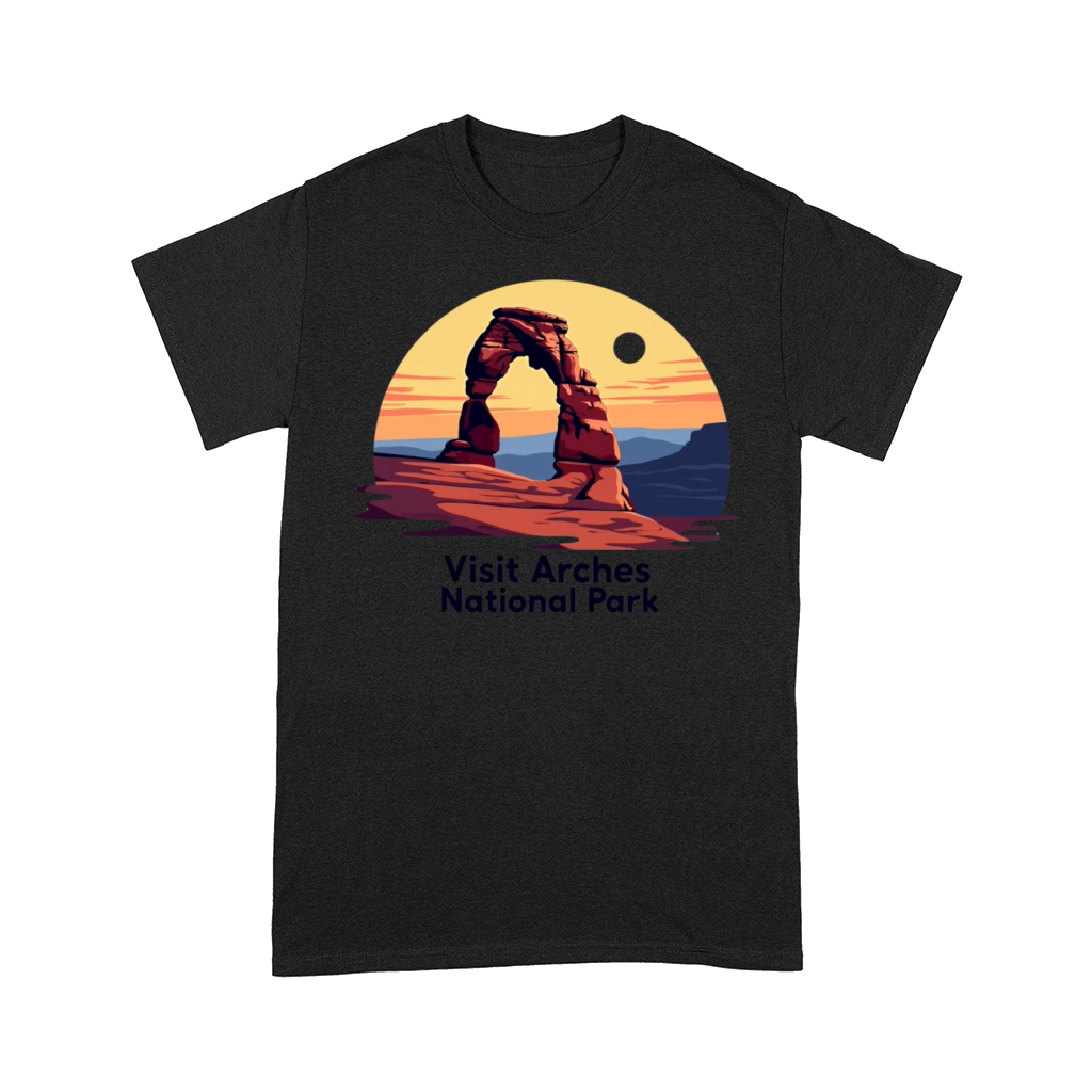 Visit Arches National Park Retro Illustraion V 01 Comfort T-shirt