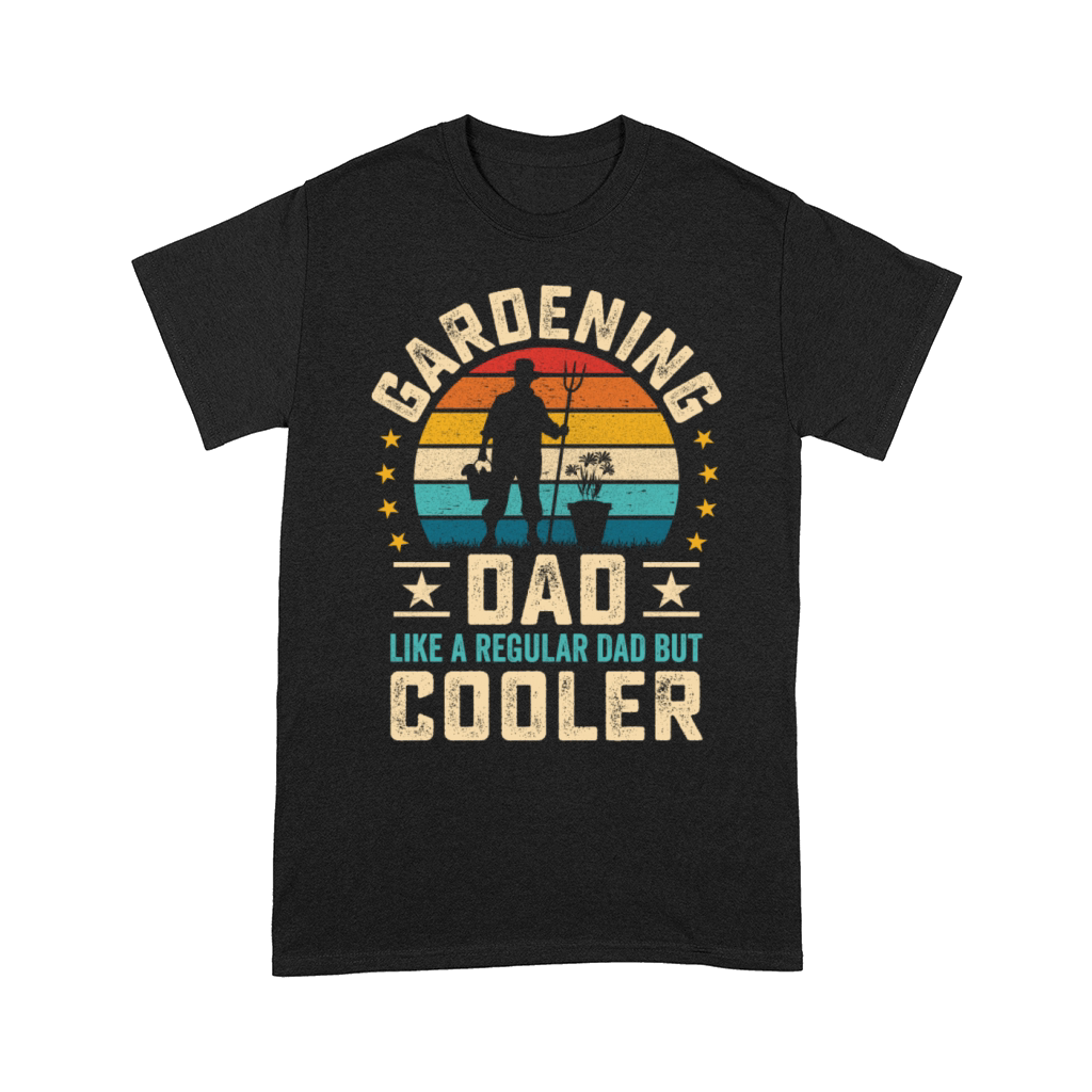Retro Sunset Gardening Dad Garden Father Outdoor Comfort T-shirt