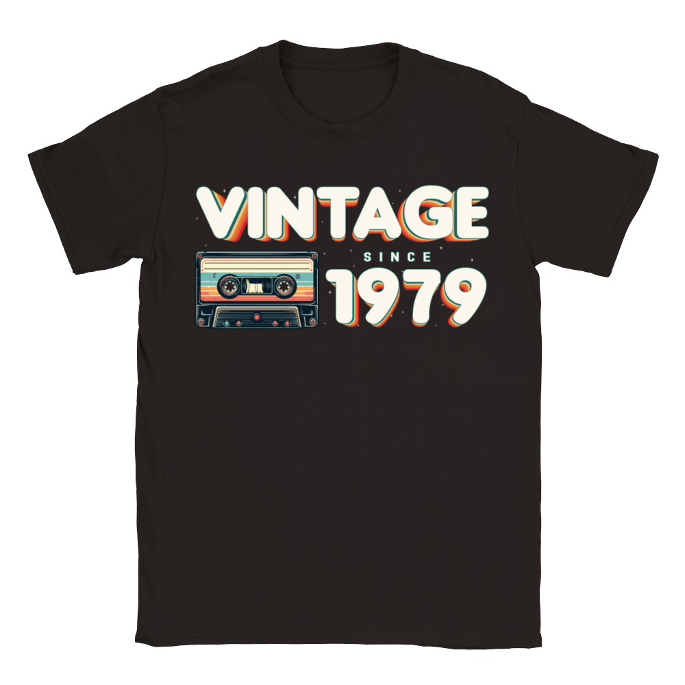 Retro Vintage 1979 Nostalgic Birthday Men Women Classic Kids Crewneck T-shirt