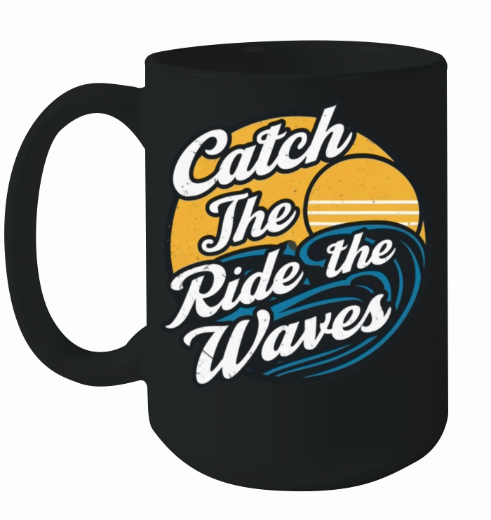 Retro vintage surfing Ceramic Mug