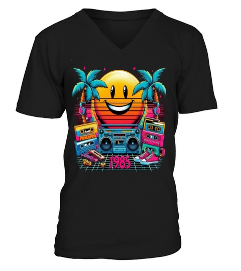 1985 vintage 80s V-Neck T-shirt