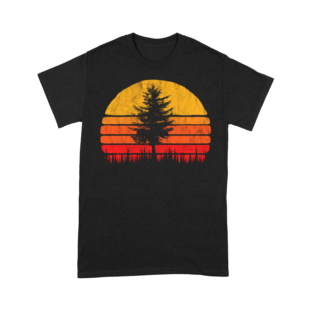 Mountain Life Outdoor Pine Tree Vintage Comfort T-shirt