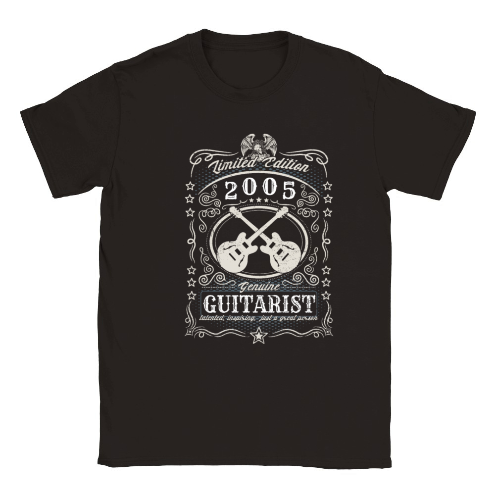 Vintage 2005 Guitarist Birthday Gift Guitar Player Classic Kids Crewneck T-shirt