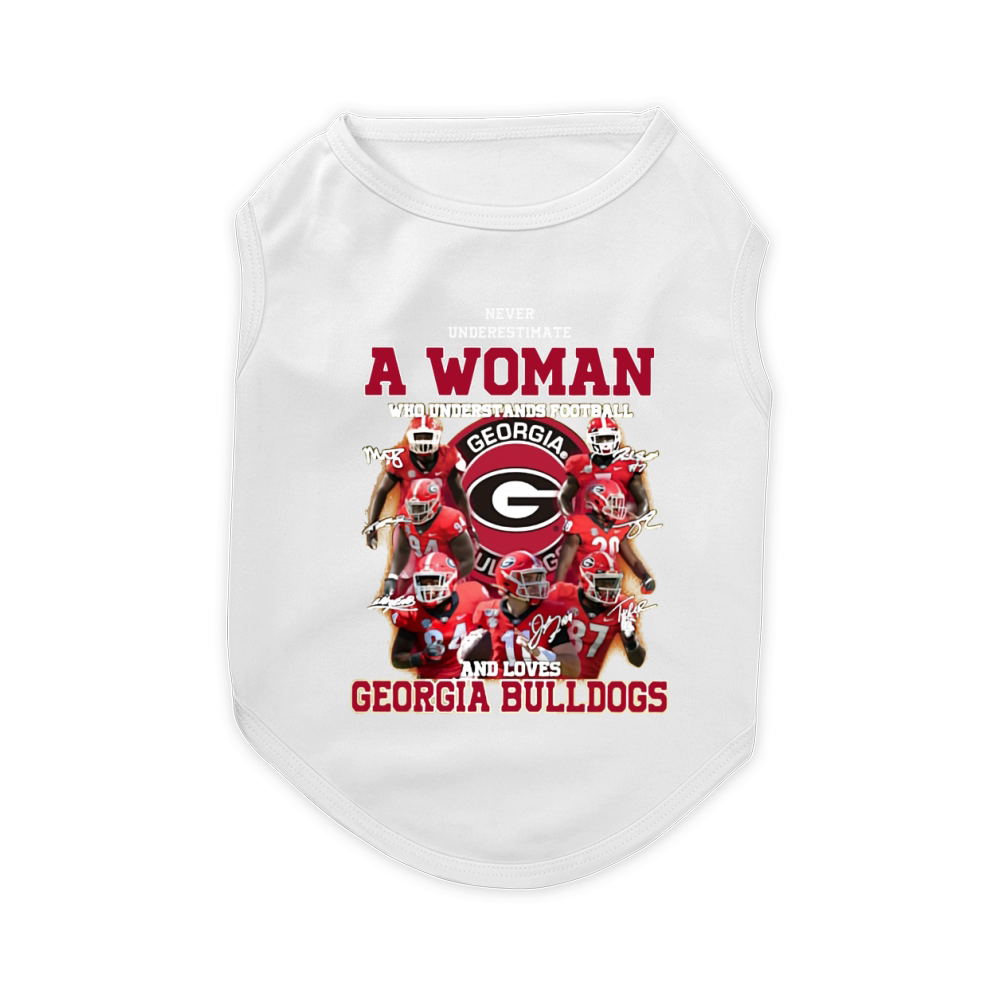 Never underestimate a woman who understands Georgia Bulldogs shirt Pet T-Shirt