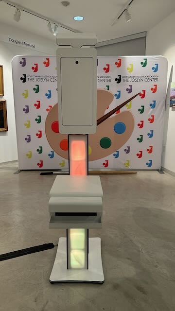 The Curve Pro photo booth