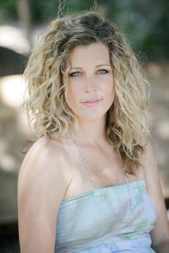 Laura Wright