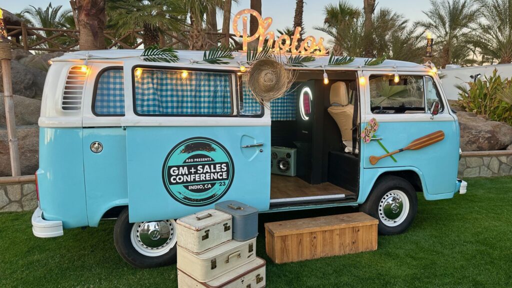 VW Bus