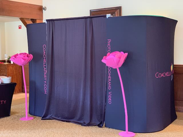 Walk-In Booth