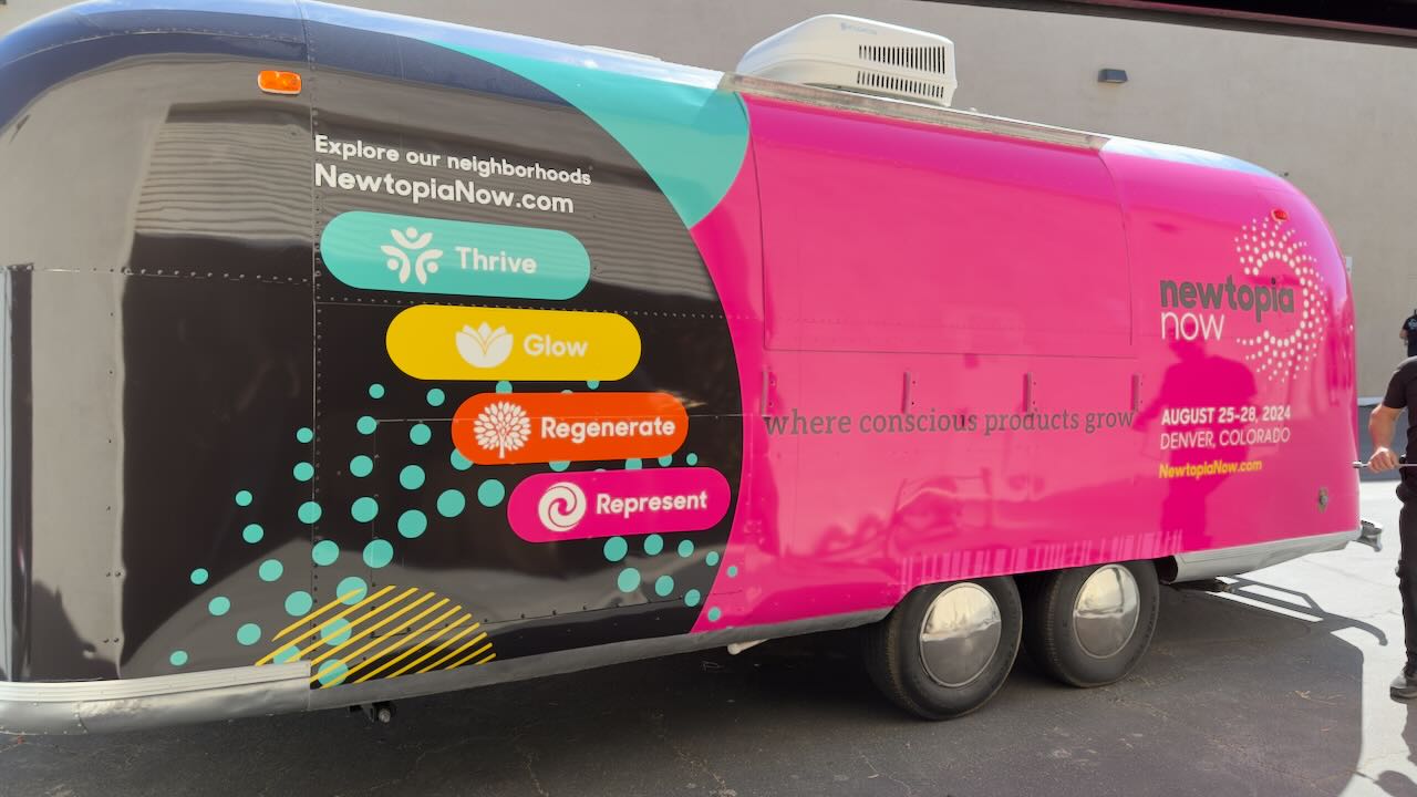 Newtopia Now full wrap