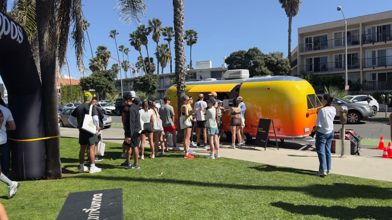 Runna x Zappos runner line