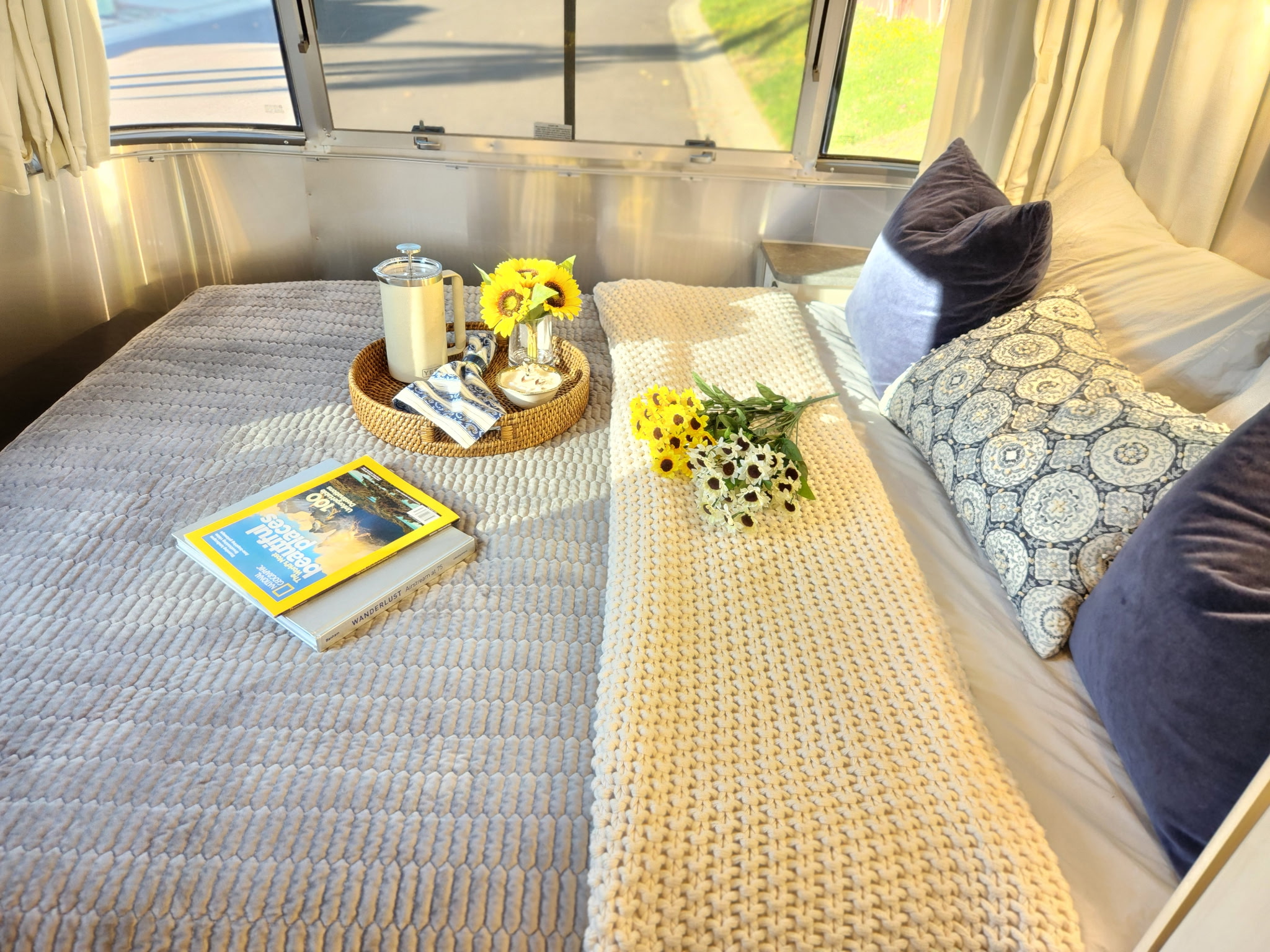Flying Cloud queen retreat