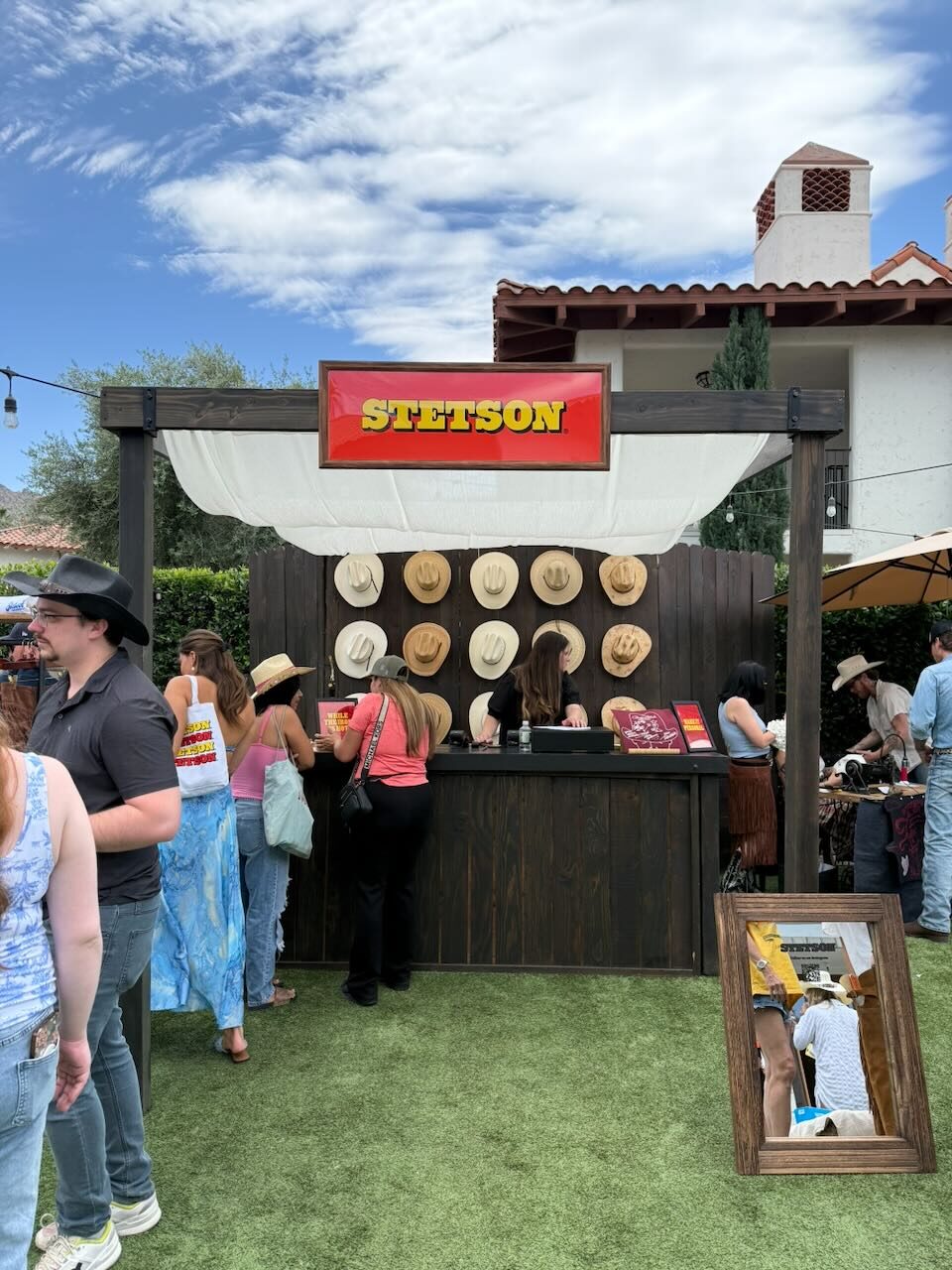 Who to Hire for Luxury Party Production and Rentals in Palm Springs