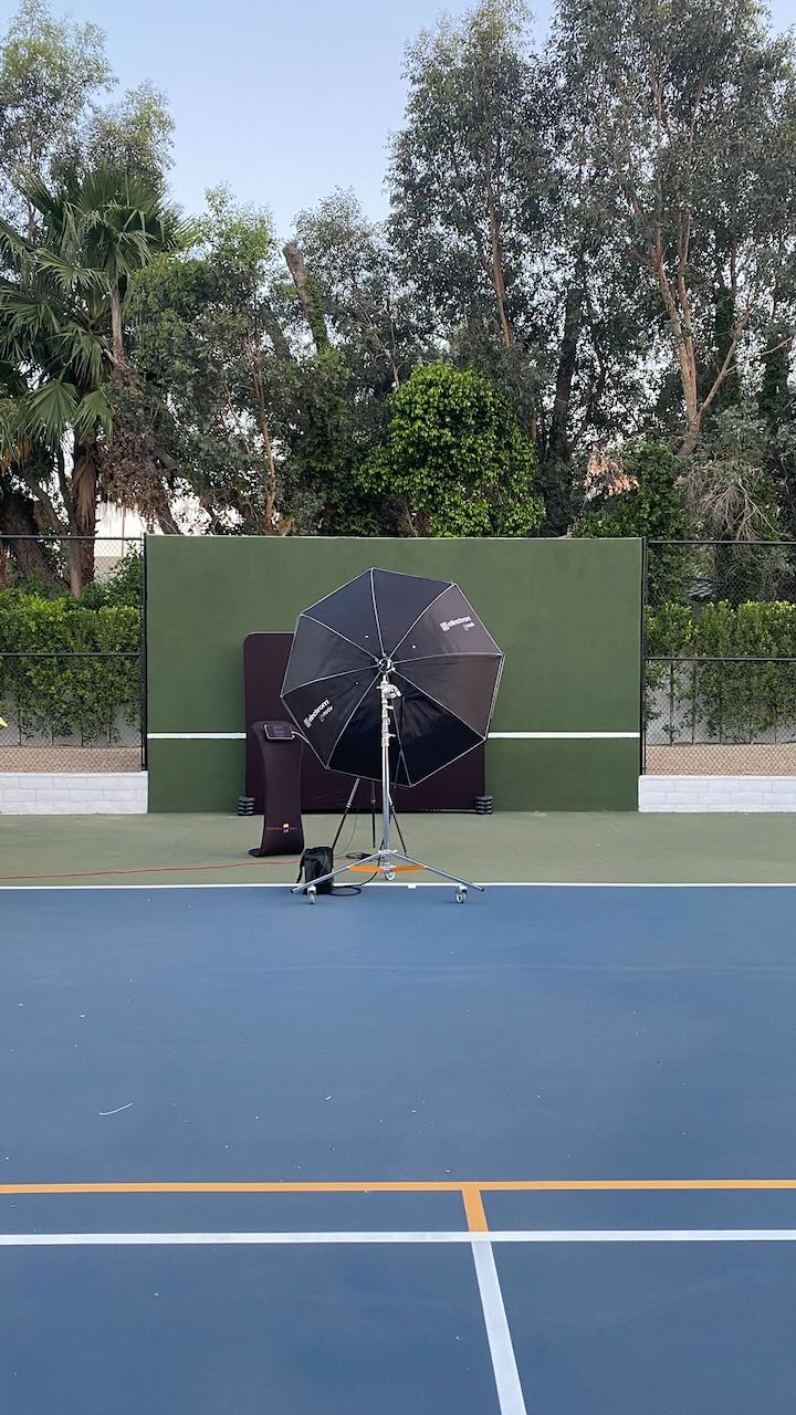 Outdoor umbrella strobe empty set