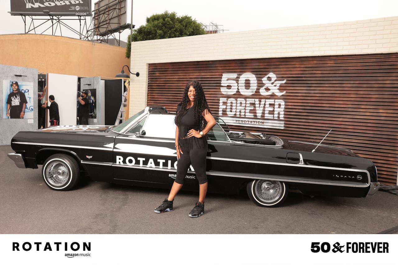 Rotation lowrider branded print