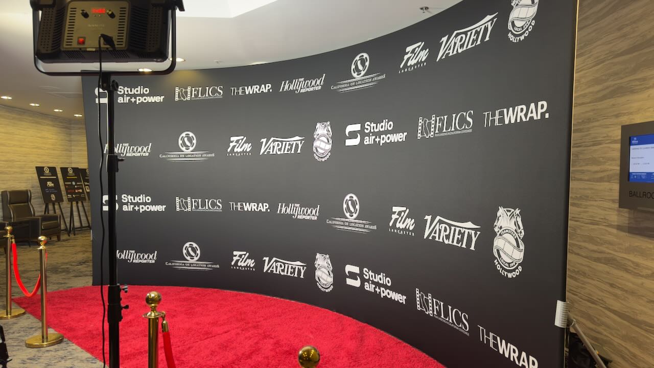 A Backdrop Built to Your Size