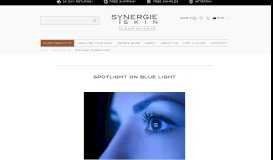 
							         Spotlight on blue light - Synergie Skin								  
							    
