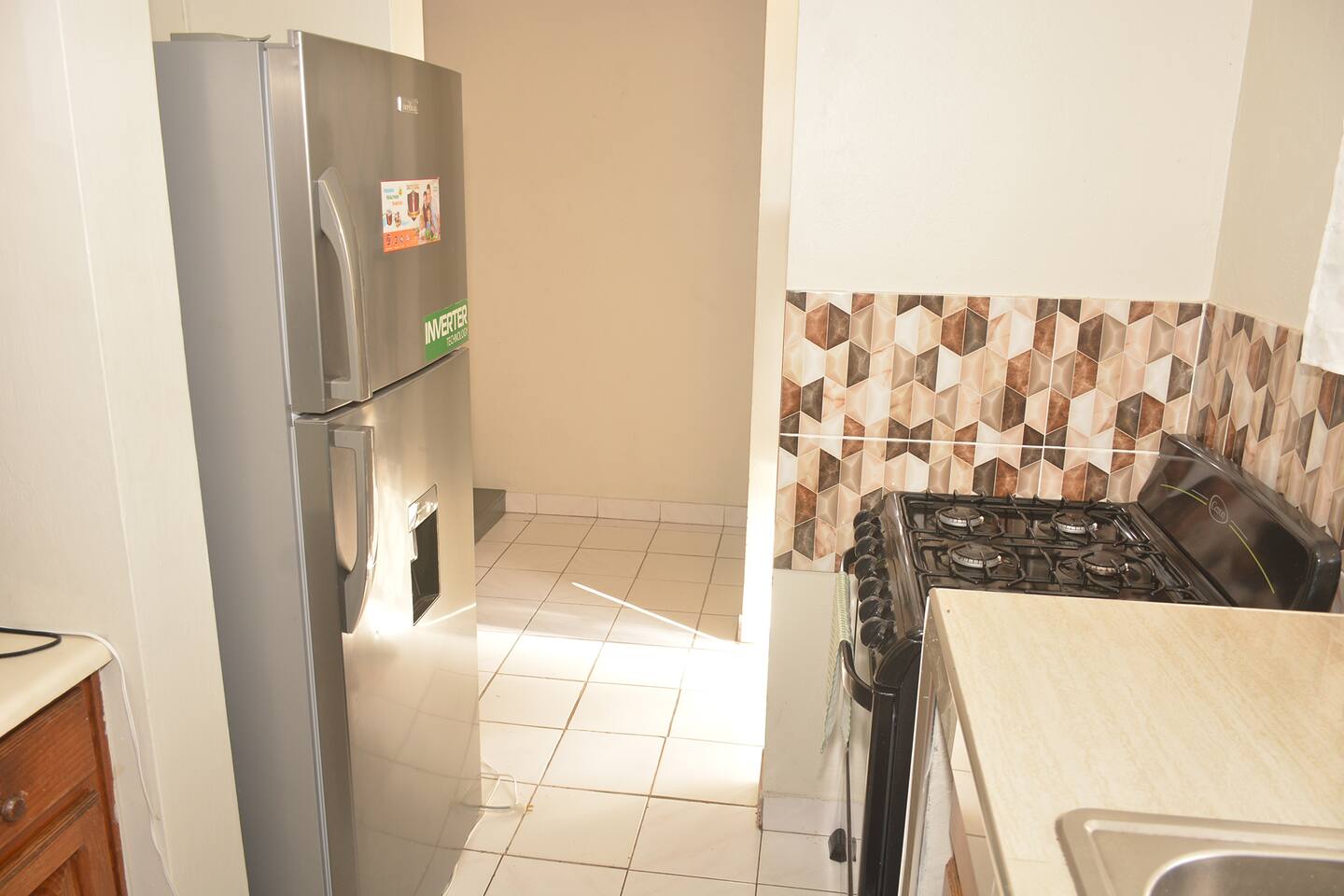 King & Queen 2br With Kitchen Fridge, 2 AC & H/Wtr photo 9