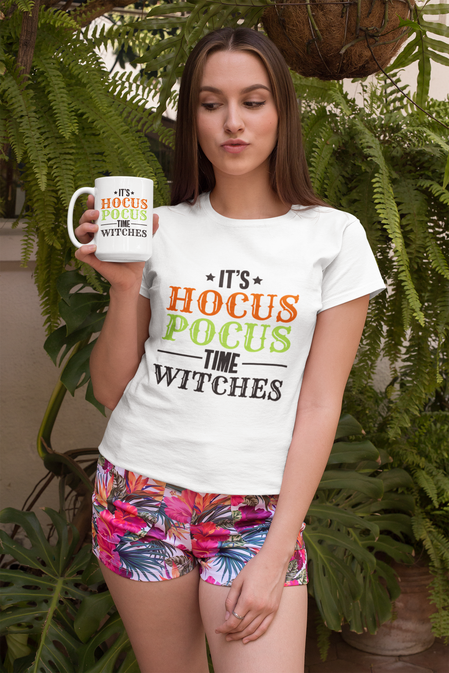 It's Hocus Pocus Time, Witches. Funny Halloween Witchraft Coffee & Tea Gift Mug